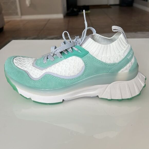 P448 Women’s Lightning Platform Sneakers - Picture 4 of 14